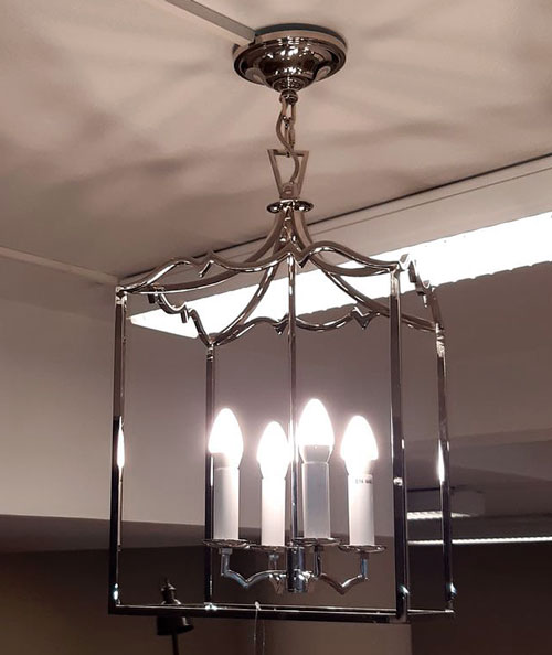 Kattovalaisin Darlana Small Fancy, Nickel