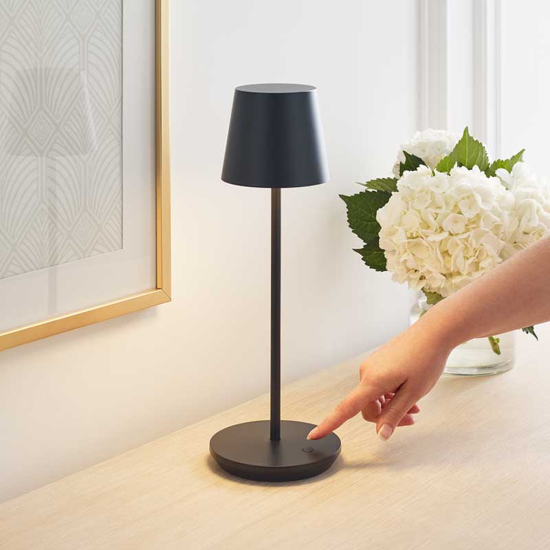 Ladattava pöytävalaisin Nevis, Black, ulkokäyttöön