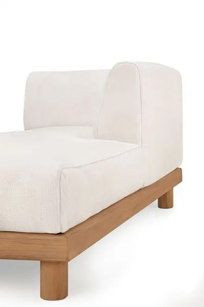 10415_Monocle_outdoor_modular_sofa_day_bed_with_L_arm_teak_White_fabric_det_cut_web.webp