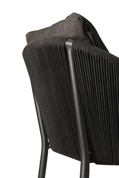 60222_Capitan_outdoor_dining_chair_aluminium_Dark_Bronze_cord_Dark_Brown_fabric_det01_cut_WEB.webp
