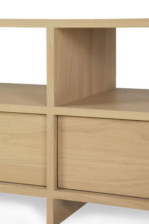 51792_Kabuki_TV_cupboard_2_drawers_oak_det02_cut_WEB.webp