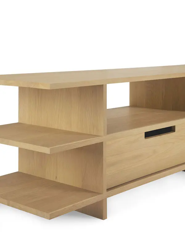 51792_Kabuki_TV_cupboard_2_drawers_oak_det01_cut_WEB.webp