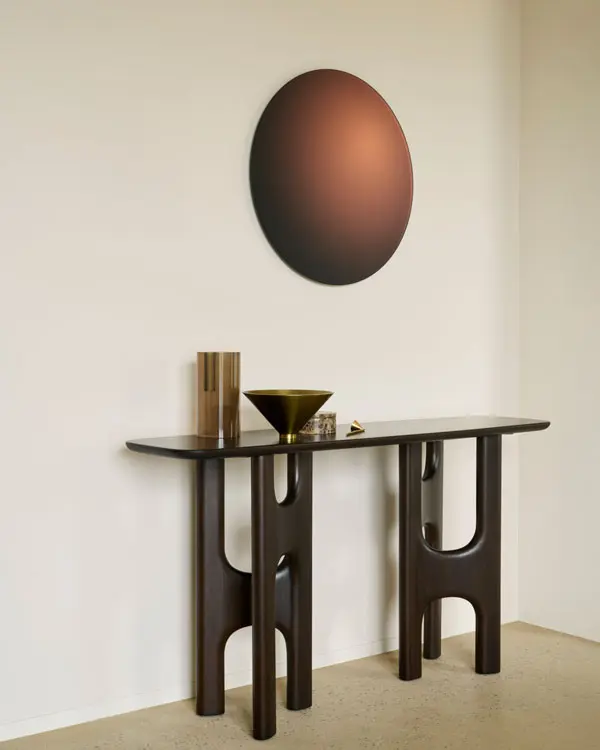 35095_Flow_console_Rose_Brown_1_WEB.webp
