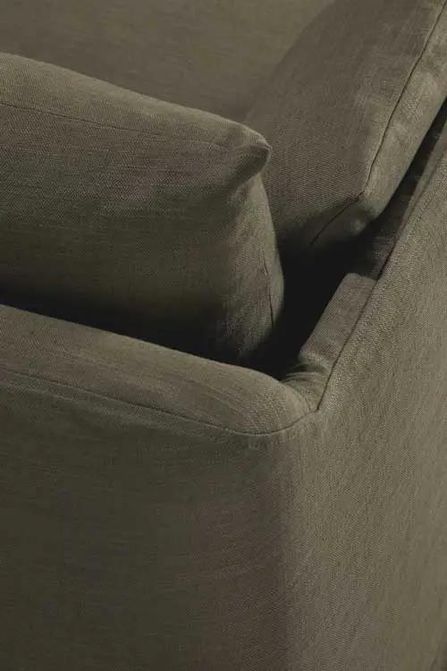 21415_Weave_sofa_2_seater_Green_fabric_det03_cut_WEB.webp