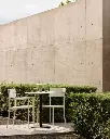 60141_Blend_outdoor_dining_table_Light_Grey_Dark_Bronze_base_60574_Elin_outdoor_dining_chair_Sand_web.webp