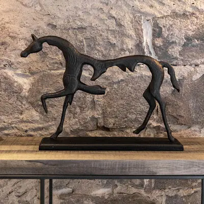 horse1.webp