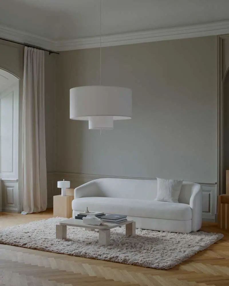 New-Works_Lifestyle_21331_21361_Margin-Pendant-Lamp-90_Margin-Portable-Table-Lamp_White-Canvas_2.webp