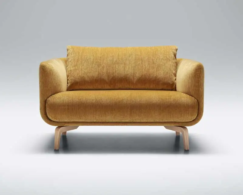 MOA_studio_loveseat_atropa_4_mustard_1.webp