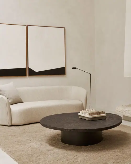 20145_Ellipse_sofa_oatmeal_25931_Slice_coffee_table_21750_21751_21752_Dunes_rug_cumin_21028_Abstract_cushion_web.webp