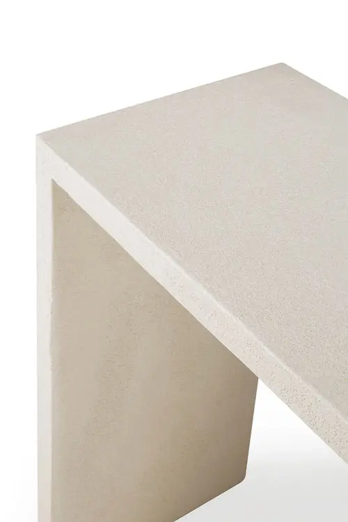 26419_Elements_console_varnished_microcement_Off_White_det01_cut_web.webp