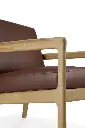 50494_Jack_lounge_chair_varnished_oak_Burgundy_leather_det04_cut_HQ.webp