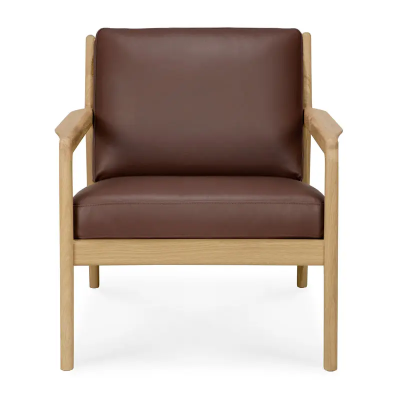 50494_Jack_lounge_chair_varnished_oak_Burgundy_leather_side_cut_HQ.webp