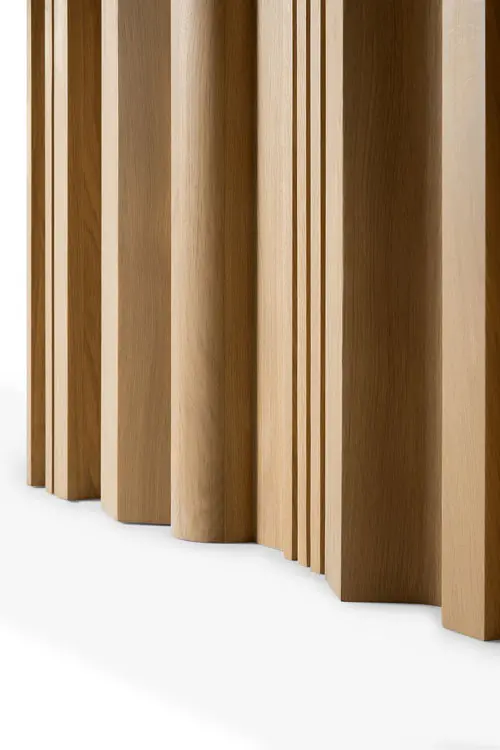 50251_Sequence_dining_table_oak_det02_cut_web.webp