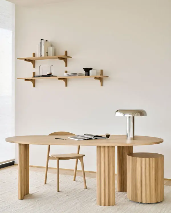 50795_Boomerang_desk_oak_50073_Bok_dining_chair_oak_50047_Roller_Max_side_table_oak_51273_51274_PI_wall_shelf_oak_WEB.webp