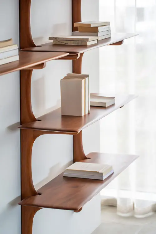 29778_Mahogany_PI_wall_shelf_3shelves_29779_Mahogany_PI_wall_shelf_5shelves_det1_HQ.webp