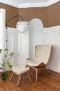 UMAGE_lifestyle_ottoman_oak_white-sands_The-Reader_oak_white-sands_Willow_single_Carmina_medium_white-(1).webp