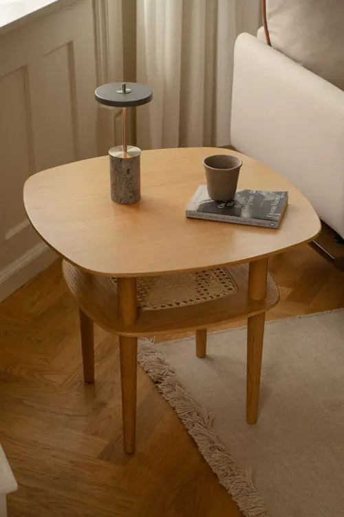 UMAGE_lifestyle_Together_smooth-square-60_tall_oak_Asteria-Move-Mini_grey-marble_steel_(1).webp