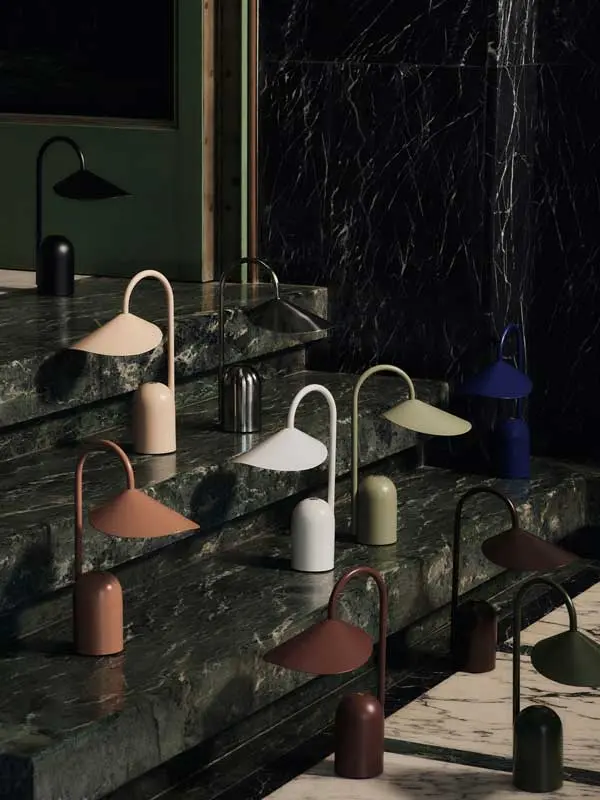 FermLiving_AW25_ArumPortableLamp_1104269284_1104269286_1104270640_1104270856_1104272108_1104270641_1104271023_1104269285_1104269287_1104269288_2.webp