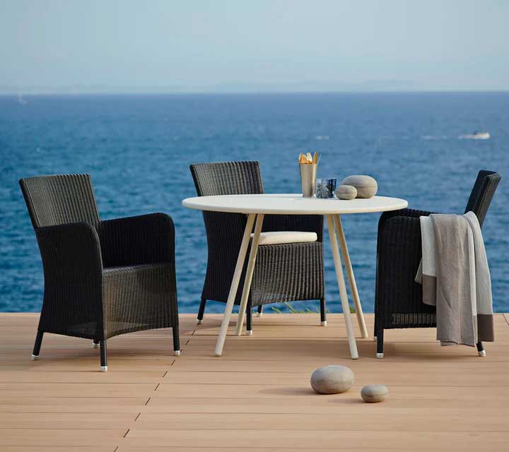 Tuoli Hampsted, Black