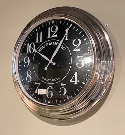 Seinäkello Wall Clock Round 61 cm