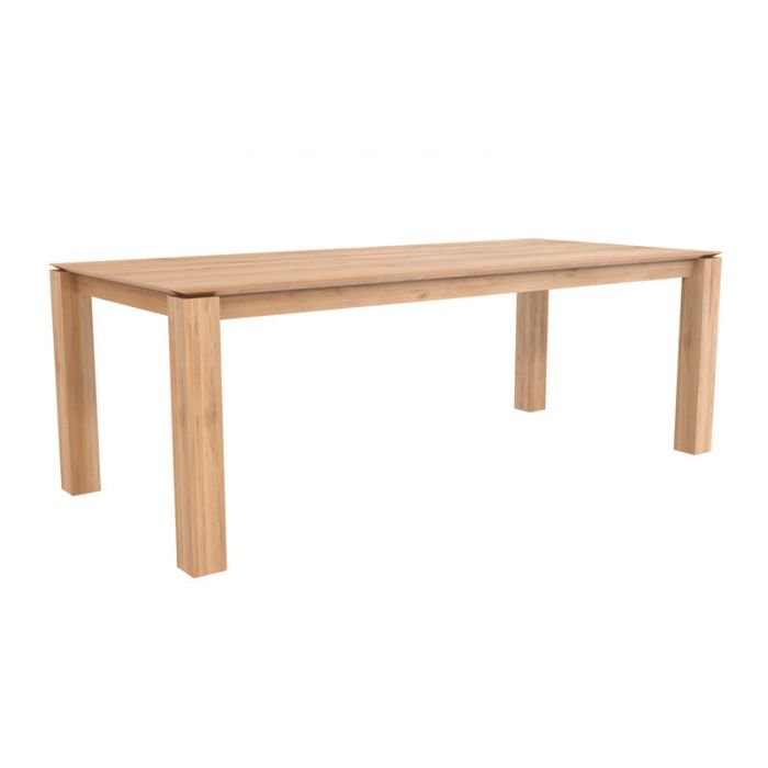 Ruokapöytä Slice, tammi