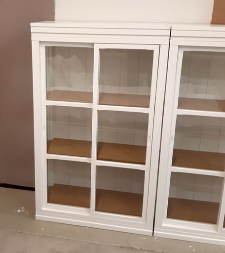 [outlet-vil-312-316-315-] Villinki vitriini, valkoinen-tammi